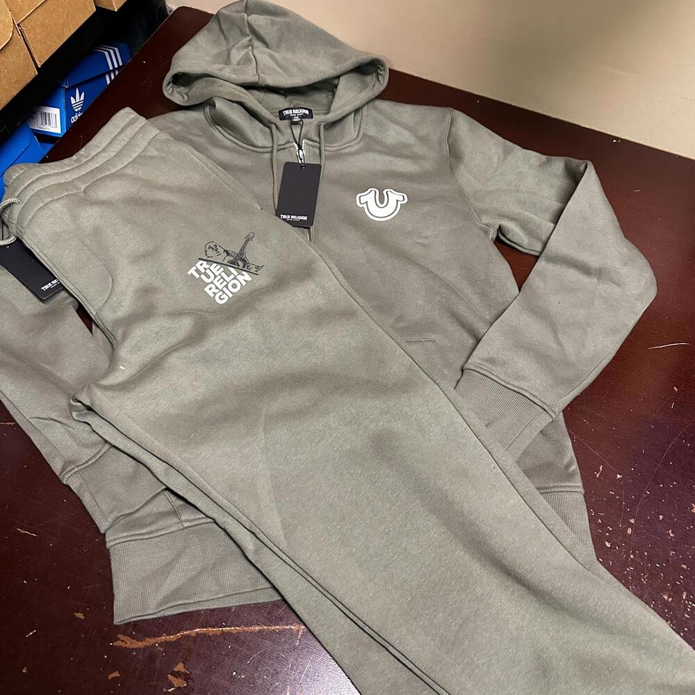 True religion, men’s olive green pullover hoodie, sweatsuit large - Picture 5 of 7